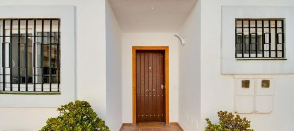 3 Schlafzimmer Doppelhaus in Marbella, Spain, Nr. 190875 2