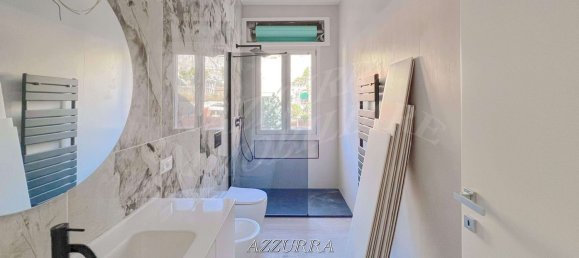 3غرفة شقة في Varazze, Italy رقم 222108 16