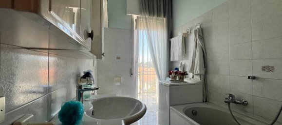 3غرفة شقة في Carimate, Italy رقم 22413 37