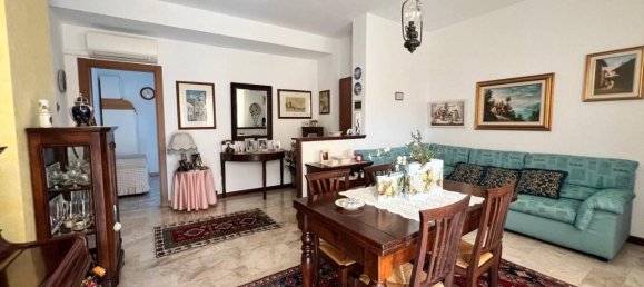 3غرفة شقة في Carimate, Italy رقم 22413 5