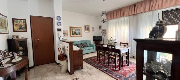 3غرفة شقة في Carimate, Italy رقم 22413 10