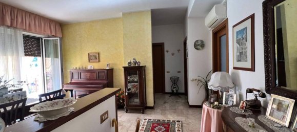 3غرفة شقة في Carimate, Italy رقم 22413 17