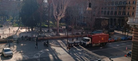 5 rooms Apartment in Rome, Italy No. 202619 17