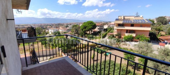 3 bedrooms Apartment in Reggio Calabria, Italy No. 340123 11