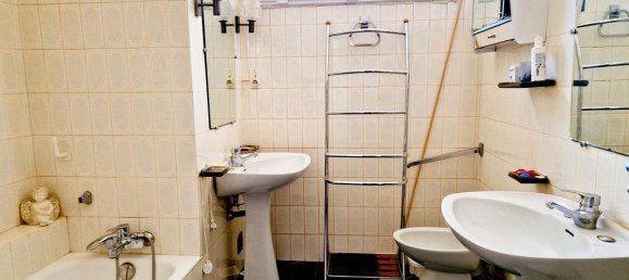 2 Schlafzimmer Haus in Apt, France, Nr. 334826 7