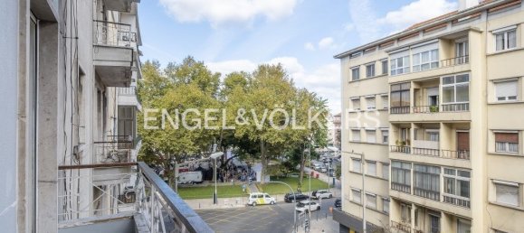 3 bedrooms Apartment in Lisbon, Portugal No. 13052 21