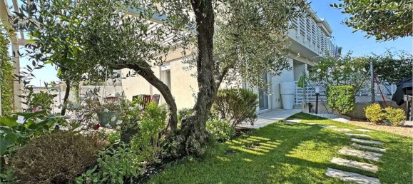 9 bedrooms House in Rimini, Italy No. 326385 45