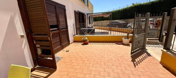 2 Schlafzimmer Wohnung in Ragusa, Italy, Nr. 48820 3