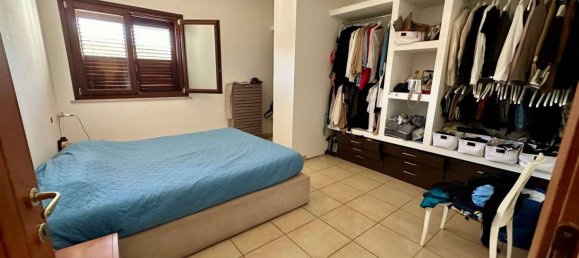 2 Schlafzimmer Wohnung in Ragusa, Italy, Nr. 48820 11