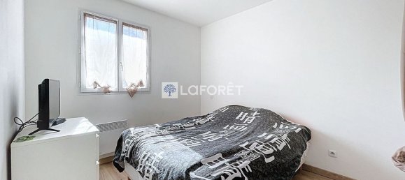 3 bedrooms House in Saint-Cyr-l'Ecole, France No. 181585 8