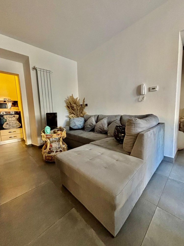 Apartamento de 2 habitaciónes en Luisago, Italy No. 258609