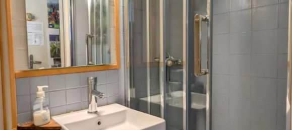 1 bedroom Apartment in Isere, France No. 279974 8