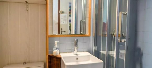 1 bedroom Apartment in Isere, France No. 279974 10