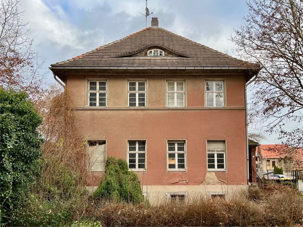 6-Zimmer Villa in Salzlandkreis, Germany, Nr. 110284