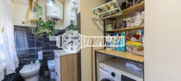 2 bedrooms Apartment in Rome, Italy No. 351793 18