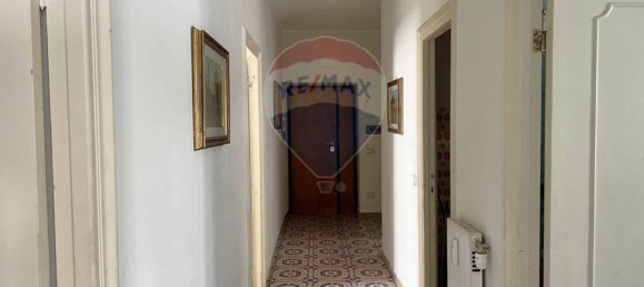 2 Schlafzimmer Wohnung in Rome, Italy, Nr. 297505 8