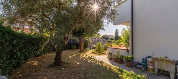 3 bedrooms Villa in Terricciola, Italy No. 282028 21