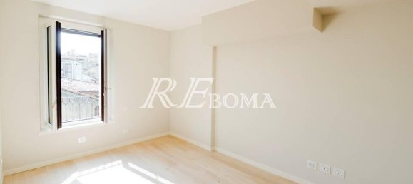 4غرفة شقة في Salò, Italy رقم 70138 5