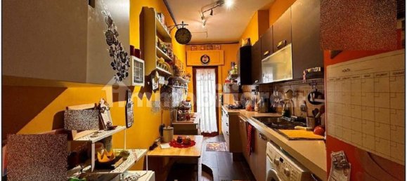 3 bedrooms Apartment in Rome, Italy No. 313424 14