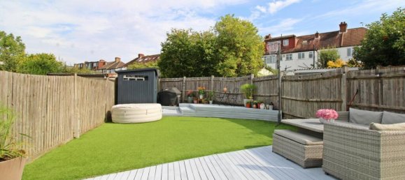 4 bedrooms Commercial property in Beckenham, United Kingdom No. 1129 17