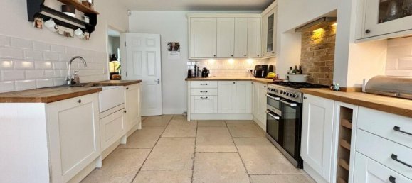 4 bedrooms Commercial property in Beckenham, United Kingdom No. 1129 7