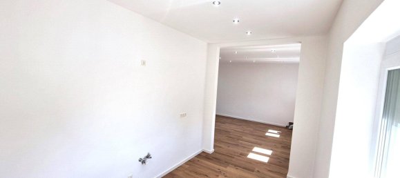 8 rooms House in Wiener Neustadt, Austria No. 259555 4