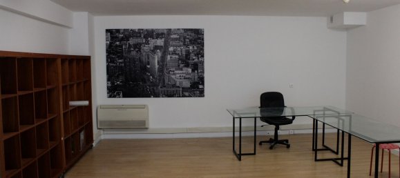 210m² Commercial property in Oeiras, Portugal No. 58818 8