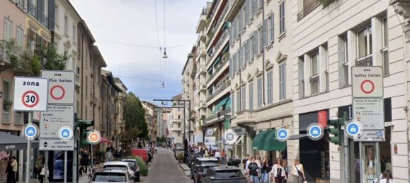 Apartamento T3 em Milan, Italy N.º 373173 8