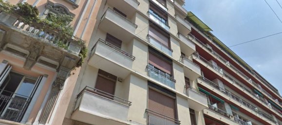 Apartamento T3 em Milan, Italy N.º 373173 7