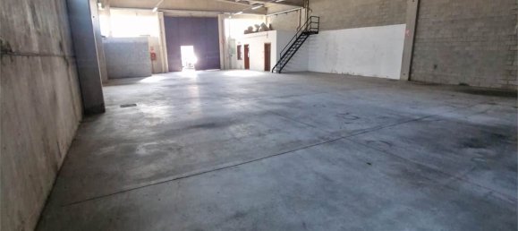 Armazém de 2 divisões em Senna Comasco, Italy N.º 373661 10