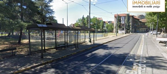 1 bedroom Apartment in Turin, Italy No. 301620 4