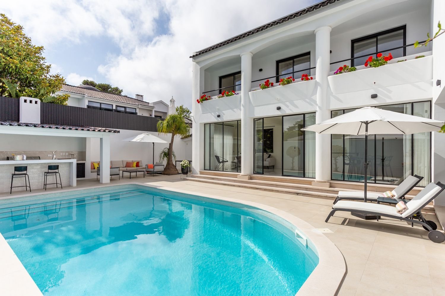 3 bedrooms House in Cascais, Portugal No. 322984