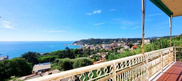 5 Schlafzimmer Wohnung in Arenzano, Italy, Nr. 372750 25