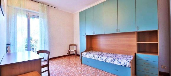 5 Schlafzimmer Wohnung in Arenzano, Italy, Nr. 372750 22