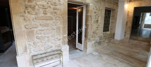 4 chambres Maison à Romain, France No. 79335 2