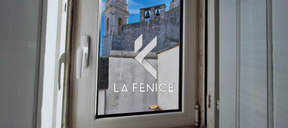 4 rooms House in Locorotondo, Italy No. 24390 14