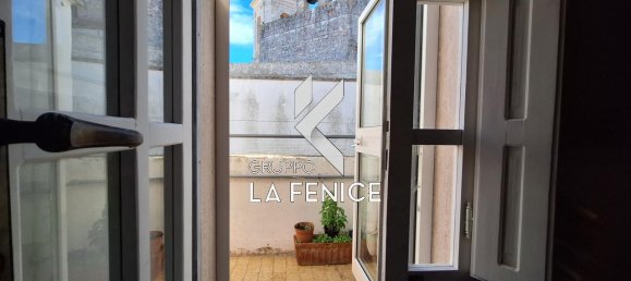 4 rooms House in Locorotondo, Italy No. 24390 15