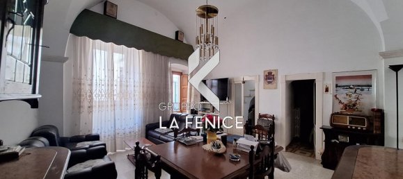 4 rooms House in Locorotondo, Italy No. 24390 30