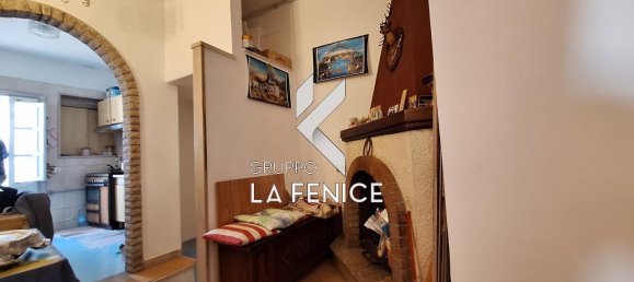 4 rooms House in Locorotondo, Italy No. 24390 4