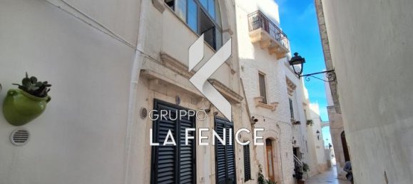 4 rooms House in Locorotondo, Italy No. 24390 26