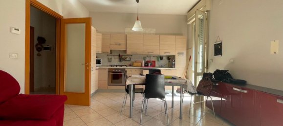 3 Schlafzimmer Wohnung in Reggio Emilia, Italy, Nr. 315908 4