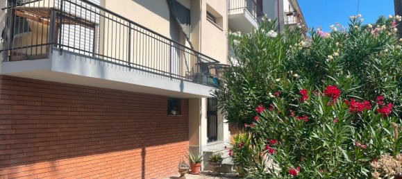 3 Schlafzimmer Wohnung in Reggio Emilia, Italy, Nr. 315908 21