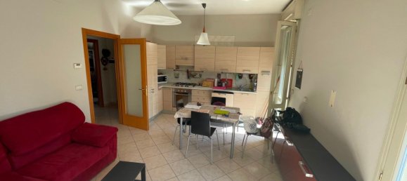 3 Schlafzimmer Wohnung in Reggio Emilia, Italy, Nr. 315908 3