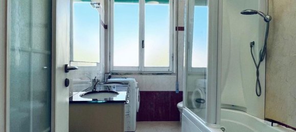 5 bedrooms Apartment in Faenza, Italy No. 322009 7