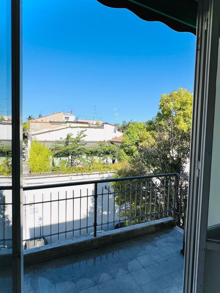 5 bedrooms Apartment in Faenza, Italy No. 322009