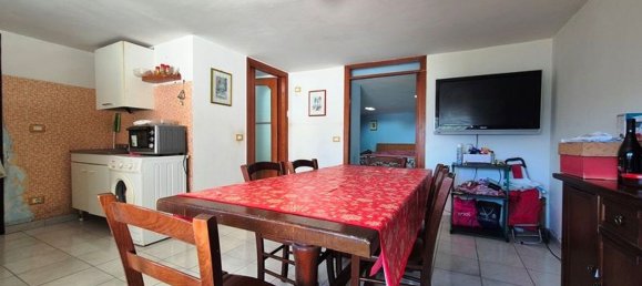 Apartamento de 7 habitaciónes en Pompei, Italy No. 8781 11