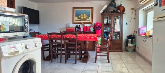 Apartamento de 7 habitaciónes en Pompei, Italy No. 8781 10