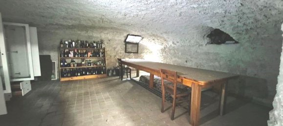 Apartamento de 7 habitaciónes en Pompei, Italy No. 8781 18