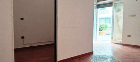 Apartamento de 7 habitaciónes en Pompei, Italy No. 8781 8