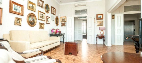 10 bedrooms Villa in Cascais, Portugal No. 101566 2